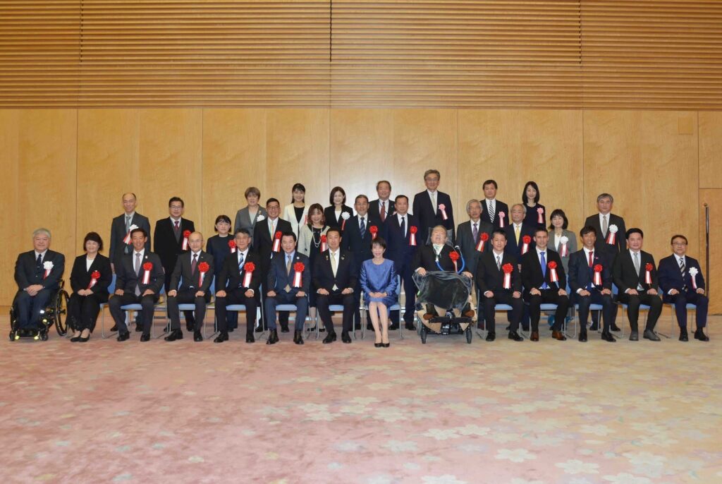 ユニバーサルカヌー体験会の取組が「バリアフリー・ユニバーサルデザイン推進功労者表彰」を受賞しました